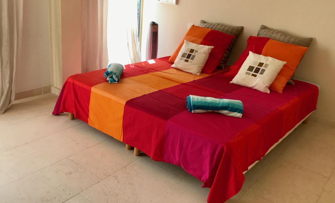 Independent One Bedroom Apartment Antibes Exterior foto